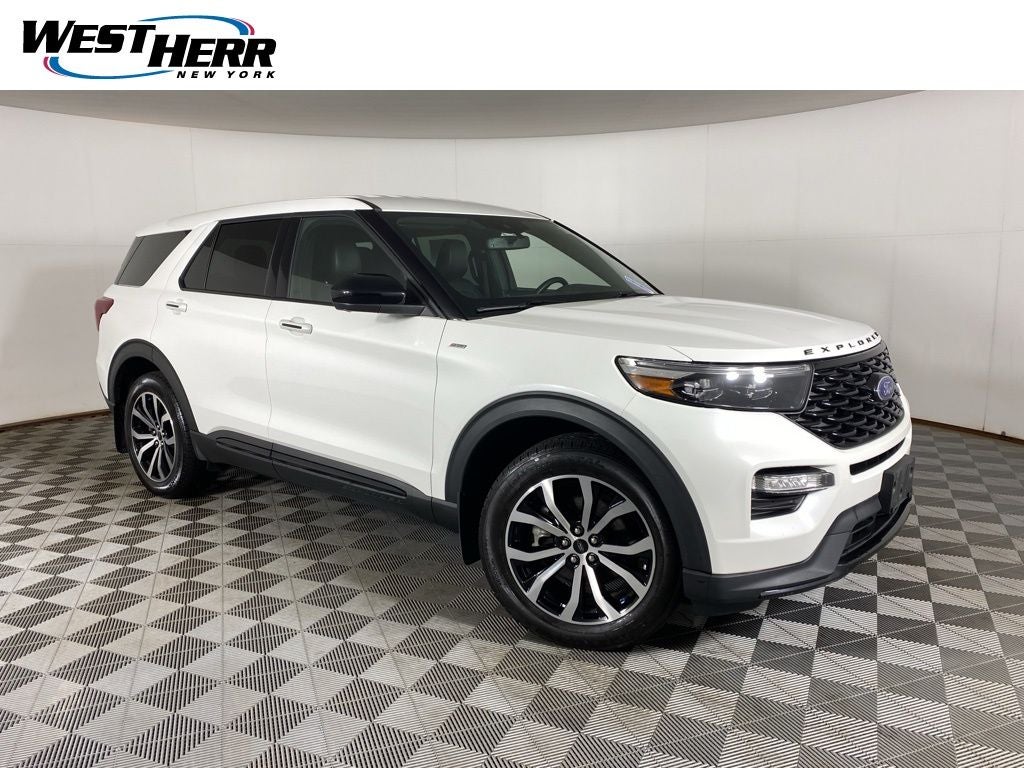 2022 Ford Explorer ST-Line