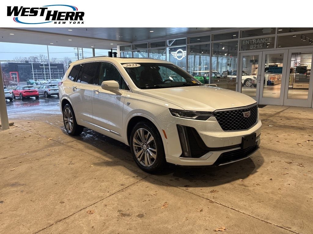 2023 Cadillac XT6 Premium Luxury