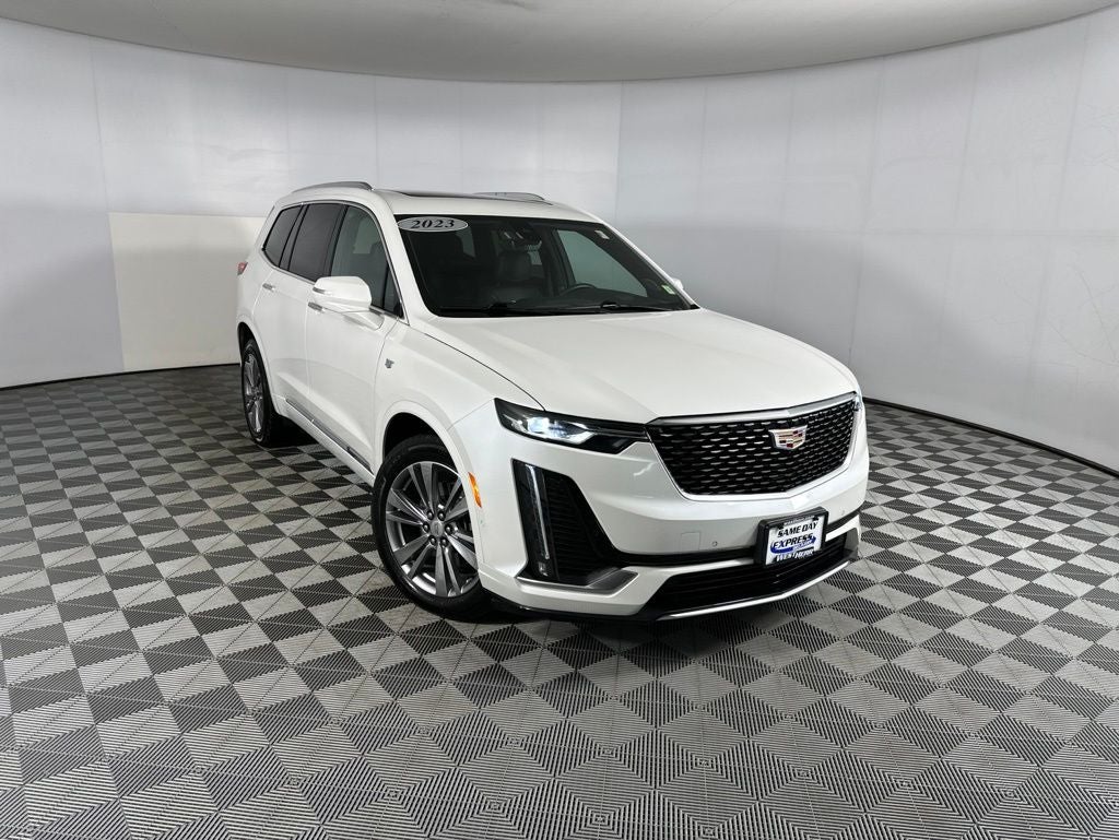 2023 Cadillac XT6 Premium Luxury