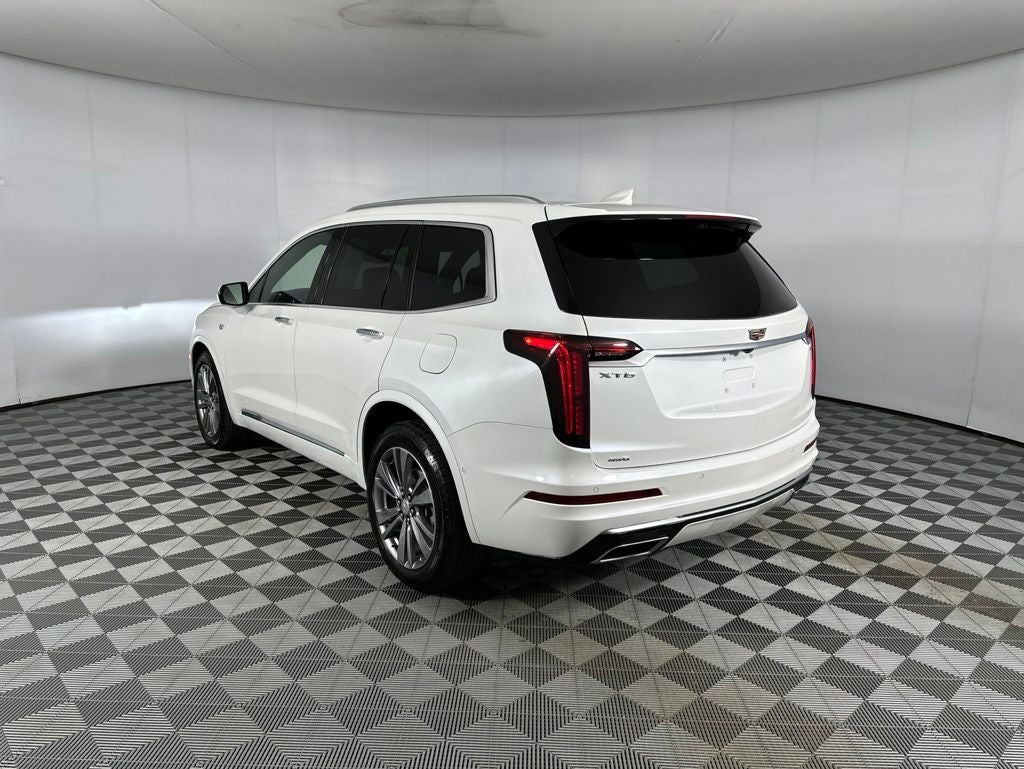 2023 Cadillac XT6 Premium Luxury