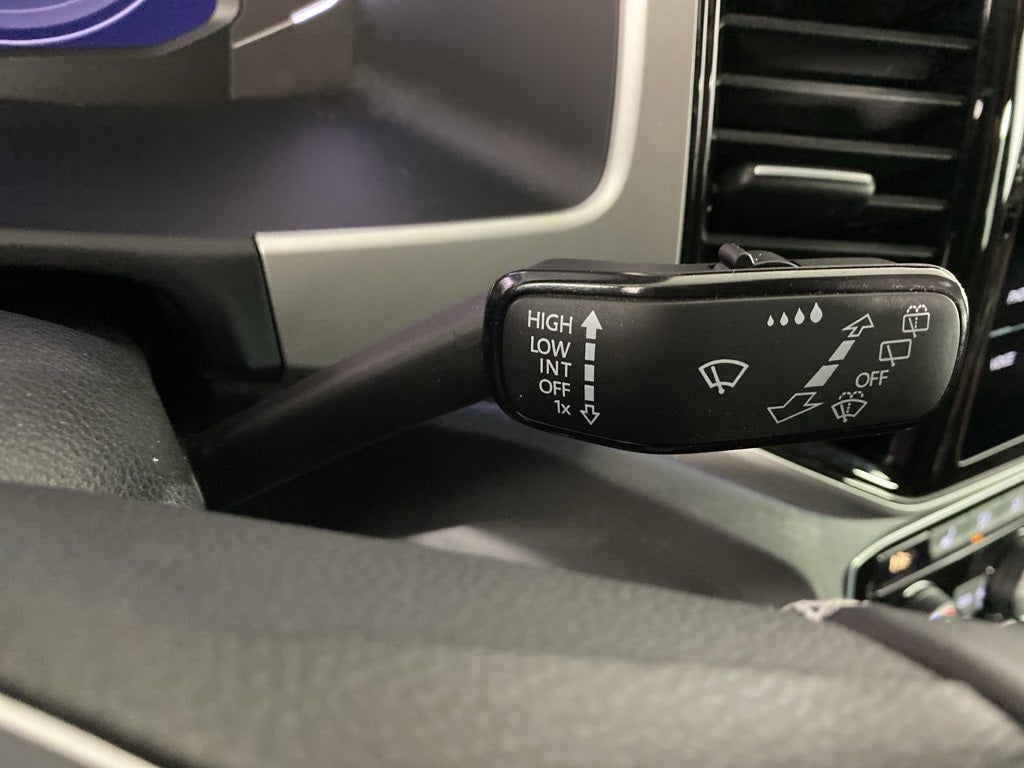 2023 Volkswagen Atlas Cross Sport 2.0T SEL