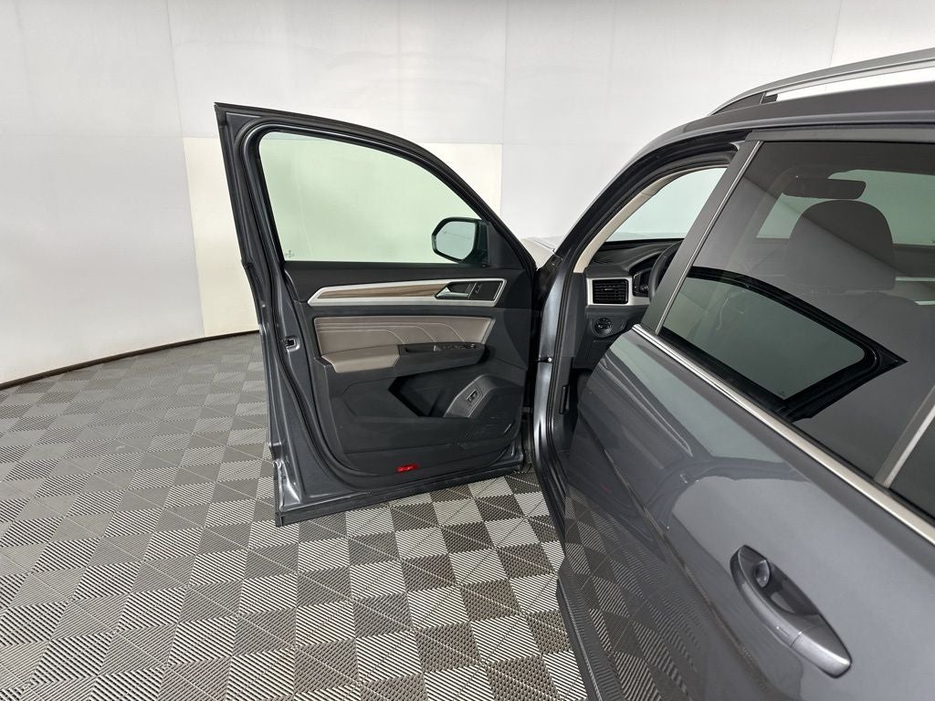 2023 Volkswagen Atlas SEL