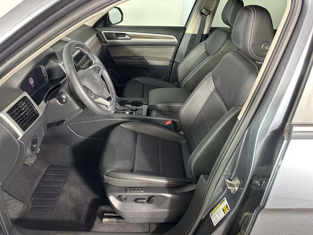 2023 Volkswagen Atlas SEL