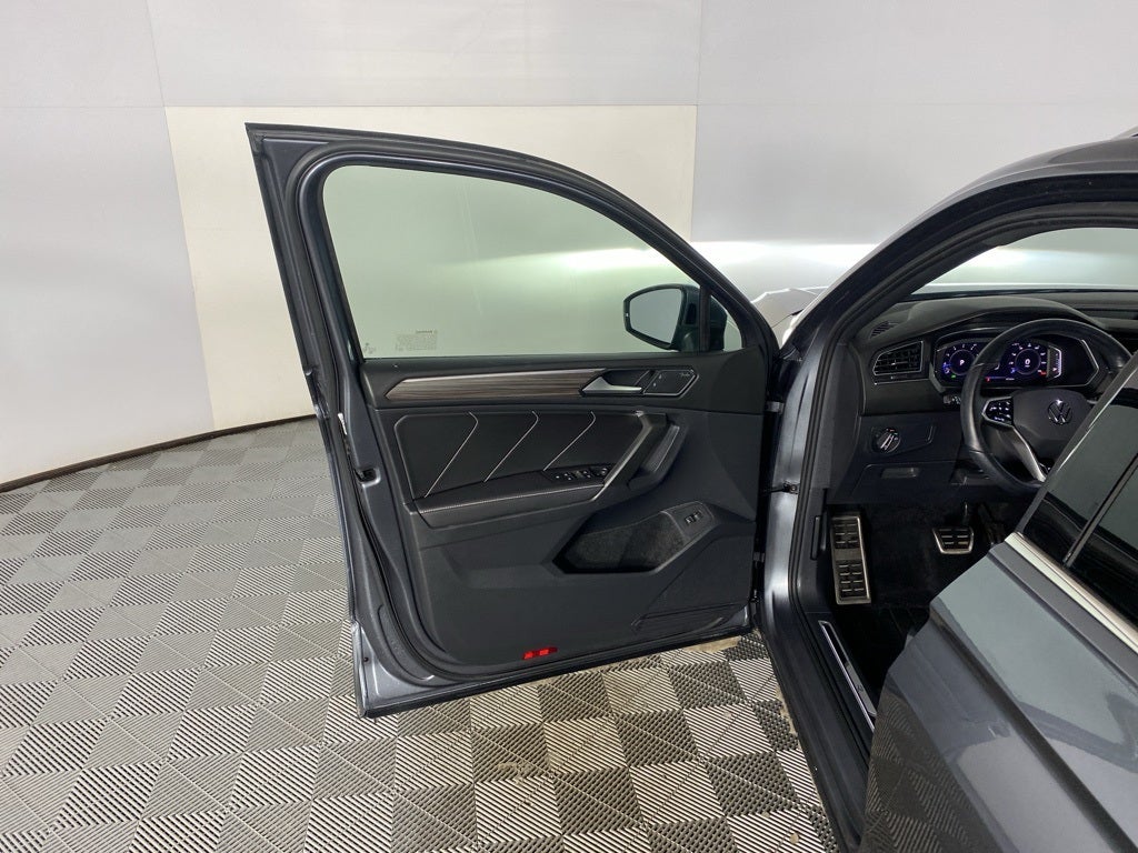 2022 Volkswagen Tiguan 2.0T SEL R-Line