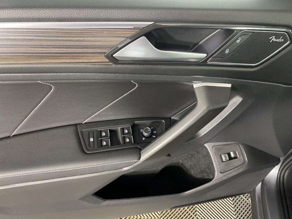 2022 Volkswagen Tiguan 2.0T SEL R-Line