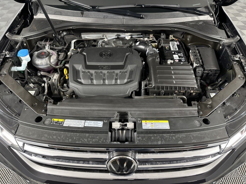 2022 Volkswagen Tiguan 2.0T SEL R-Line