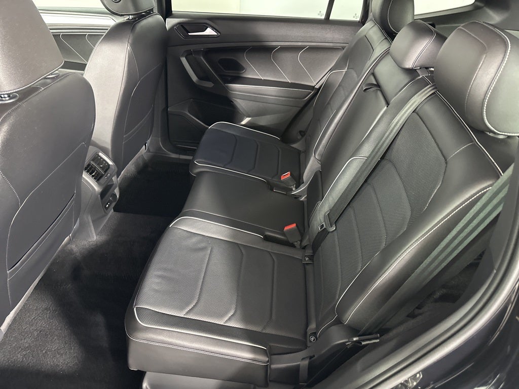 2022 Volkswagen Tiguan 2.0T SEL R-Line