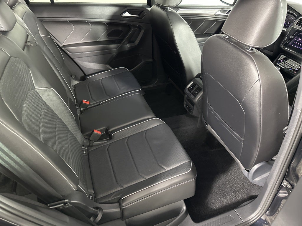 2022 Volkswagen Tiguan 2.0T SEL R-Line