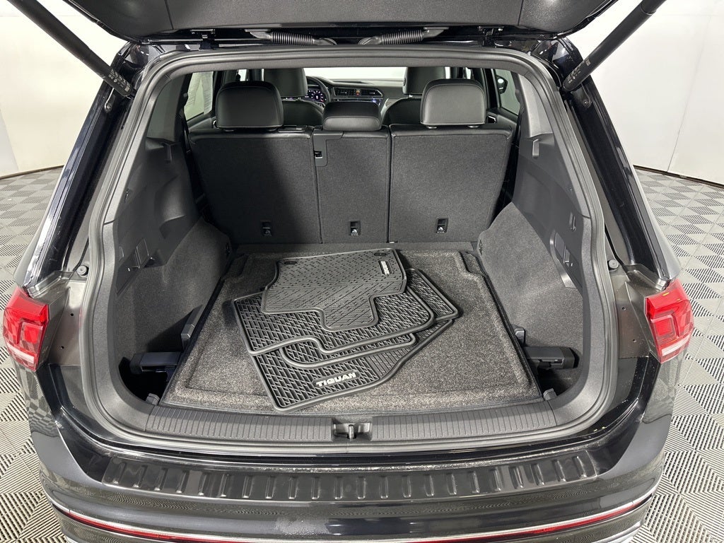 2022 Volkswagen Tiguan 2.0T SEL R-Line