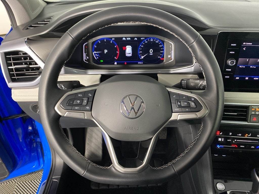 2025 Volkswagen Taos 1.5T SEL