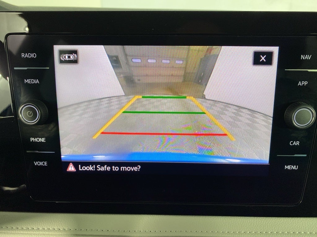 2025 Volkswagen Taos 1.5T SEL