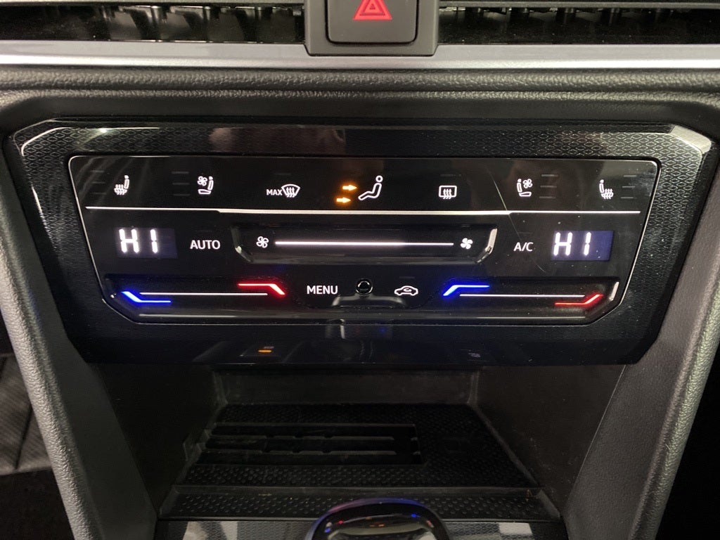 2025 Volkswagen Taos 1.5T SEL