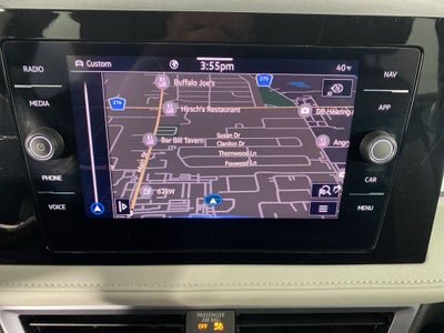 2025 Volkswagen Taos 1.5T SEL