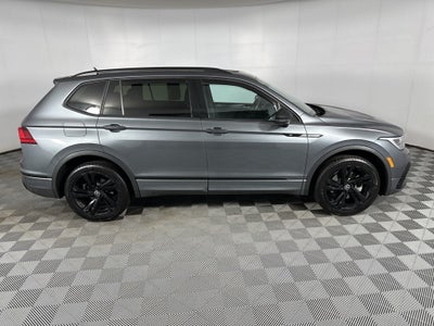 2023 Volkswagen Tiguan 2.0T SE R-Line Black