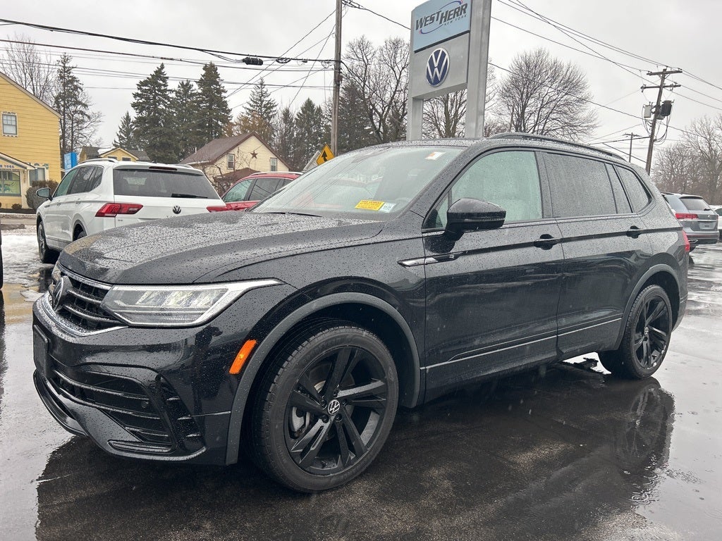 2023 Volkswagen Tiguan 2.0T SE R-Line Black