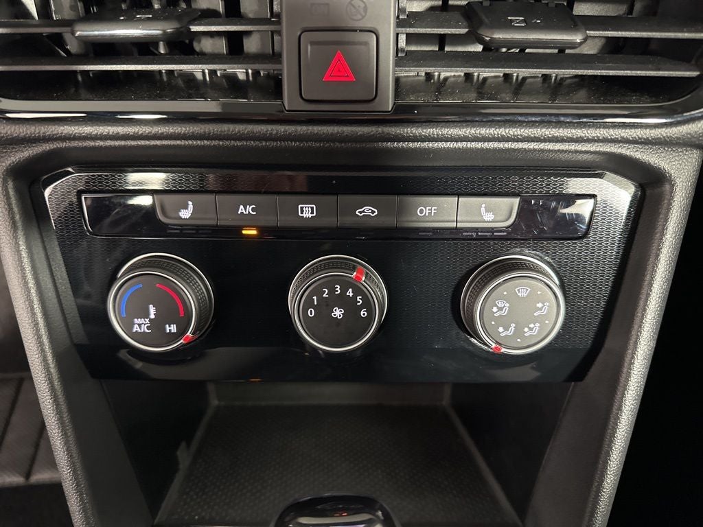 2025 Volkswagen Taos 1.5T S