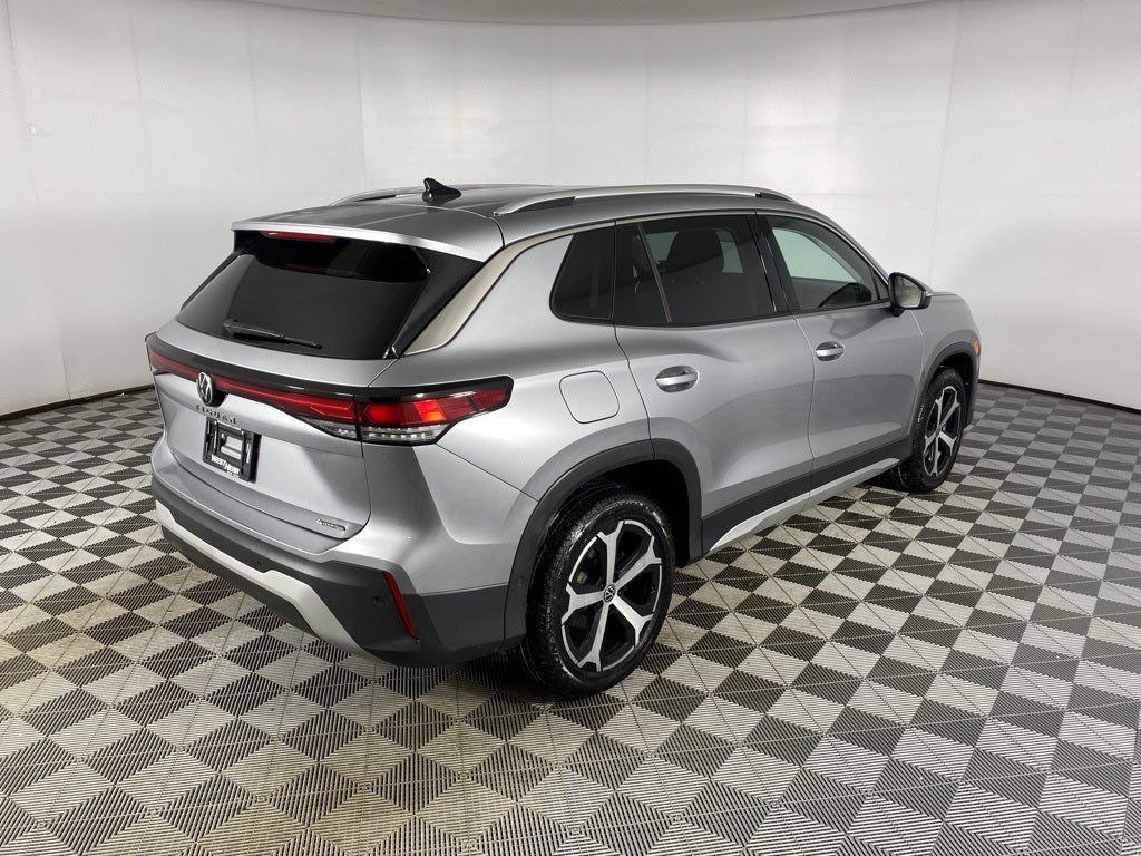 2025 Volkswagen Tiguan 2.0T SE