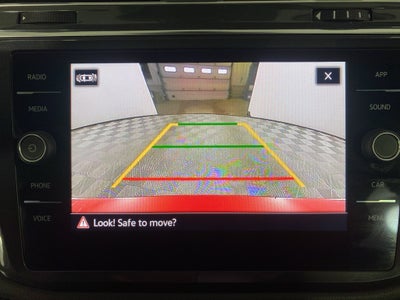 2023 Volkswagen Tiguan 2.0T SE