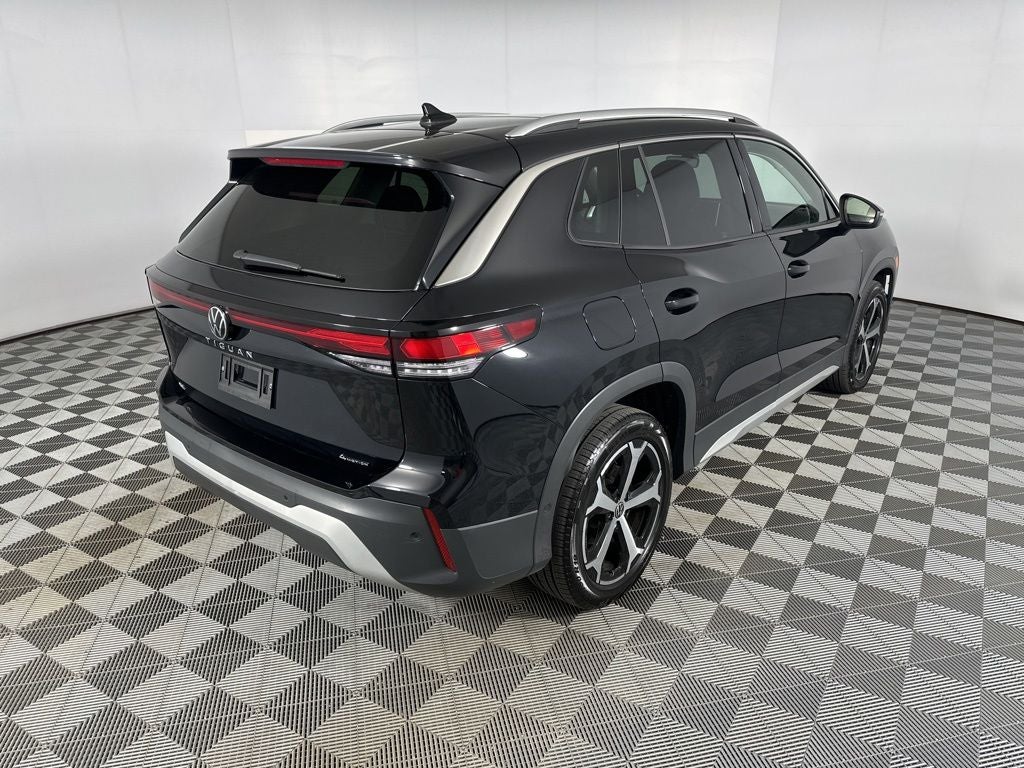 2025 Volkswagen Tiguan 2.0T SE