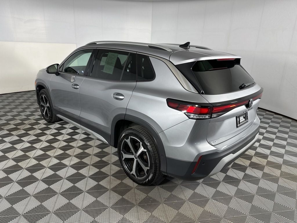 2025 Volkswagen Tiguan 2.0T SE