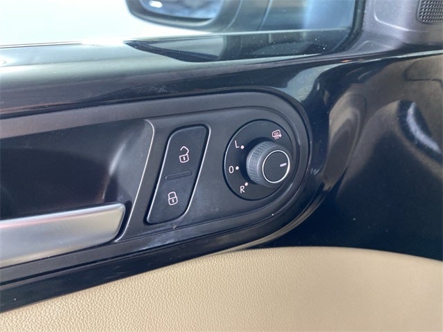 2019 Volkswagen Beetle 2.0T SE