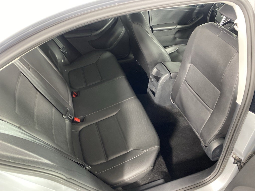 2016 Volkswagen Jetta 1.8T SEL