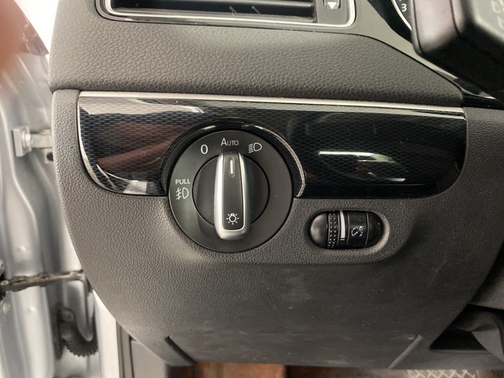 2016 Volkswagen Jetta 1.8T SEL