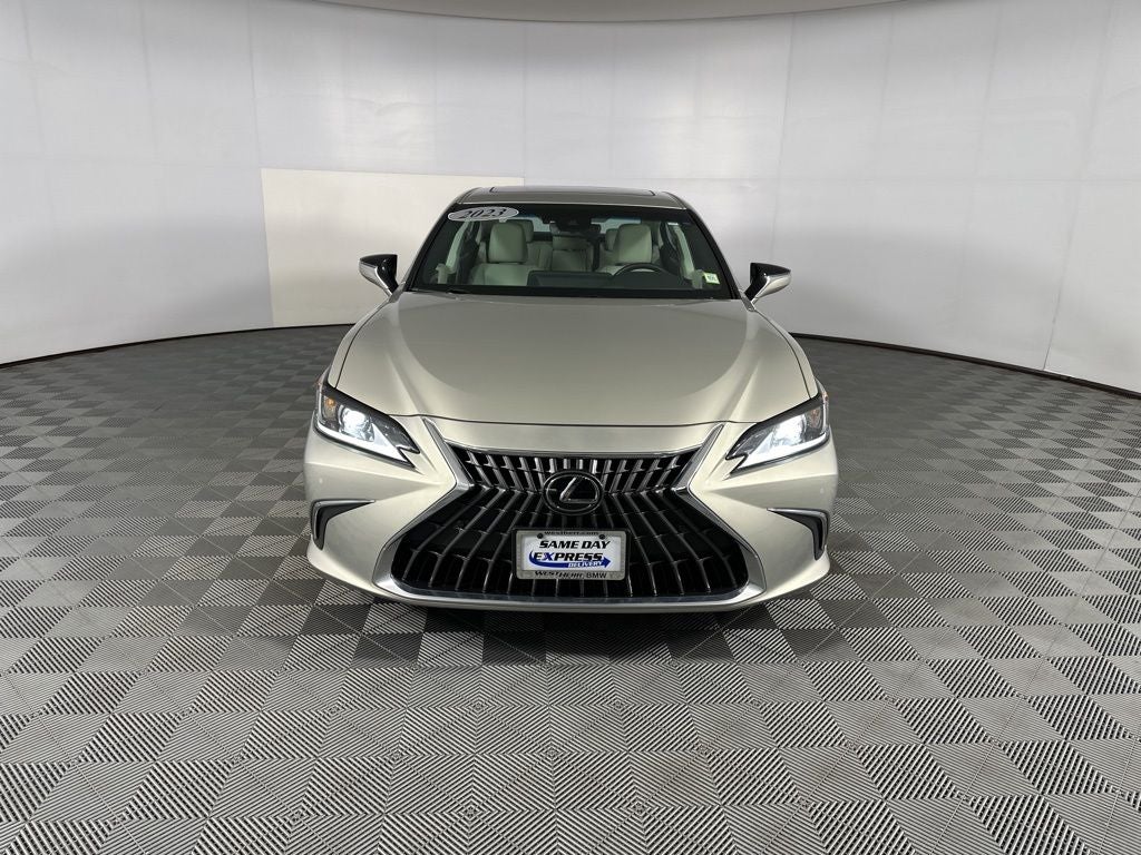 2023 Lexus ES 250