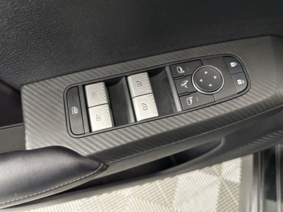 2024 Mitsubishi Outlander SE Black Edition w/Pano Roof