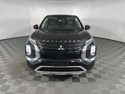 2024 Mitsubishi Outlander SE Black Edition w/Pano Roof