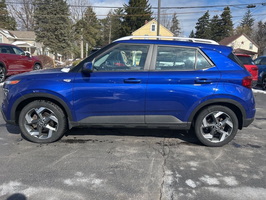 2023 Hyundai Venue SEL