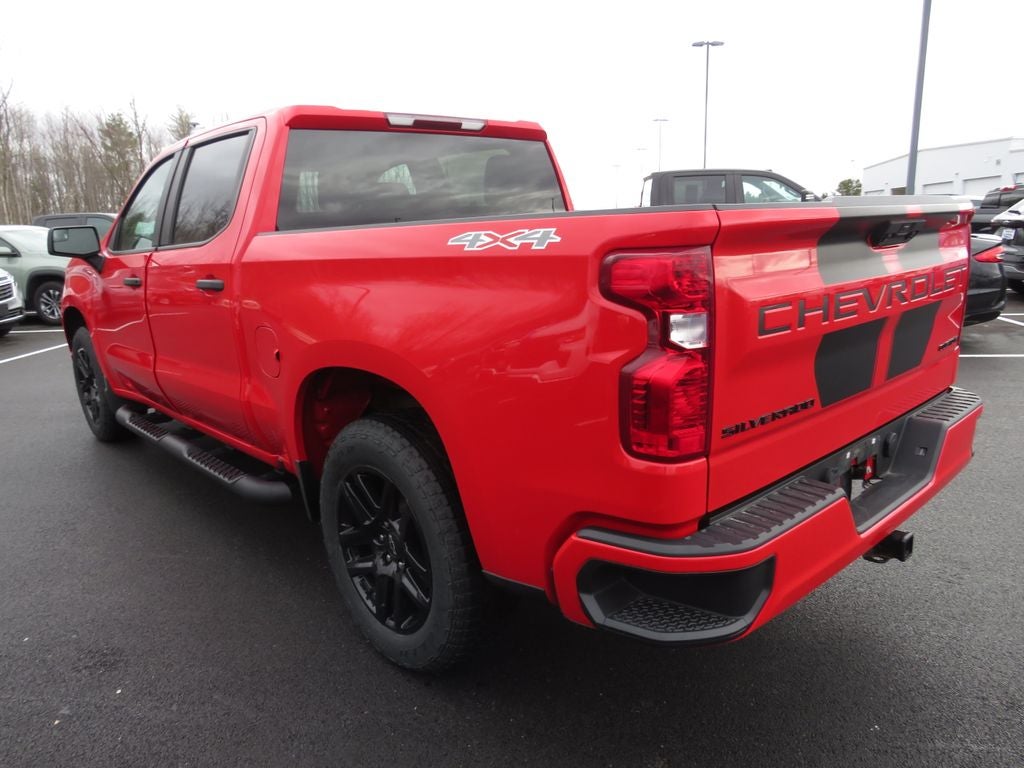2023 Chevrolet Silverado 1500 Custom
