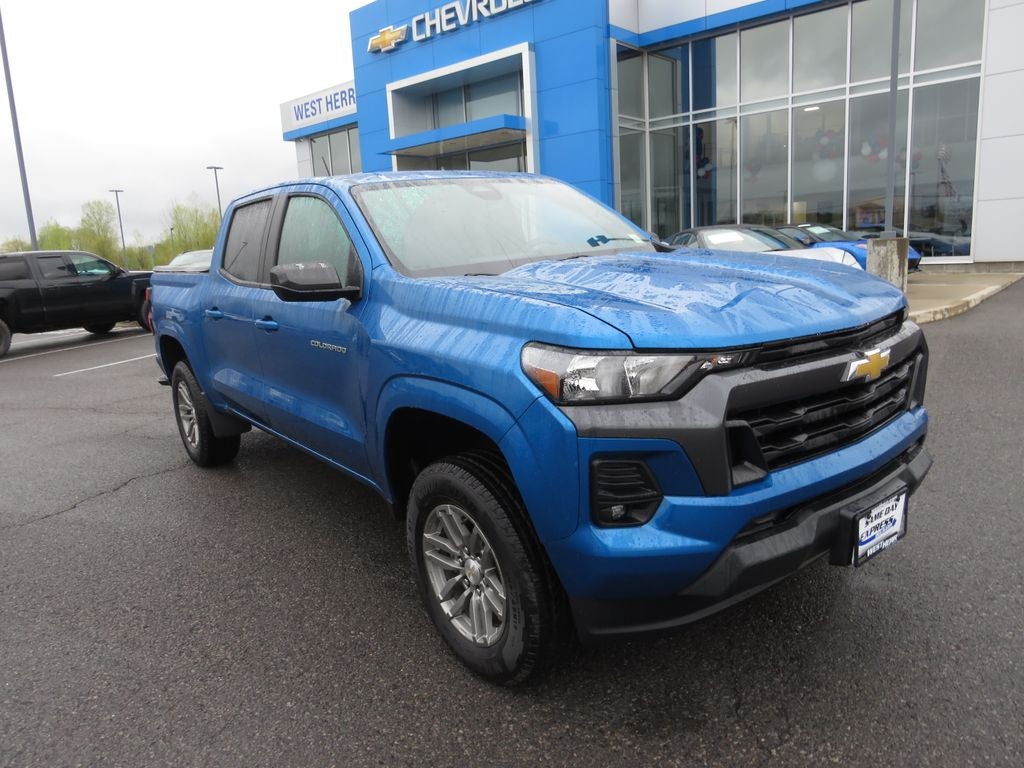 2024 Chevrolet Colorado LT