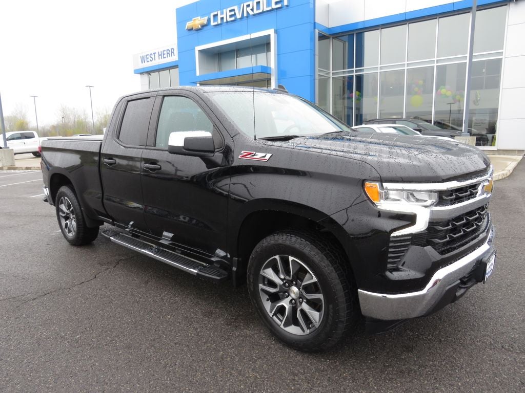 2023 Chevrolet Silverado 1500 LT