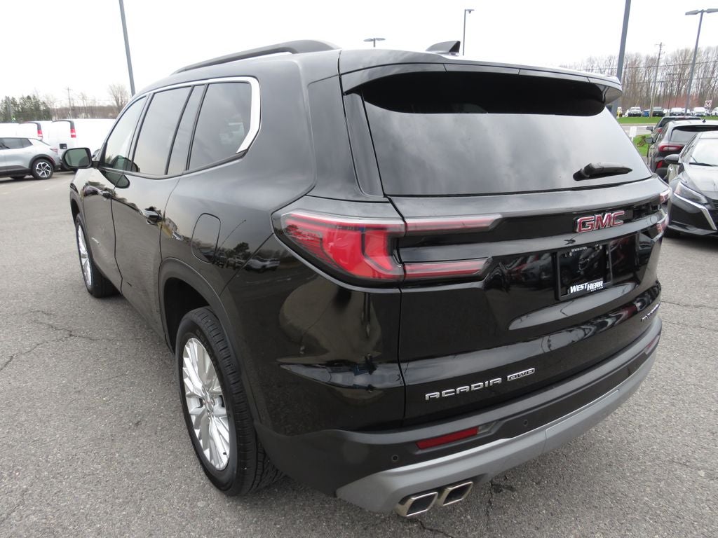 2024 GMC Acadia Elevation