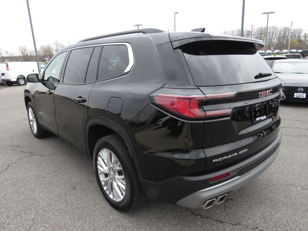 2024 GMC Acadia Elevation