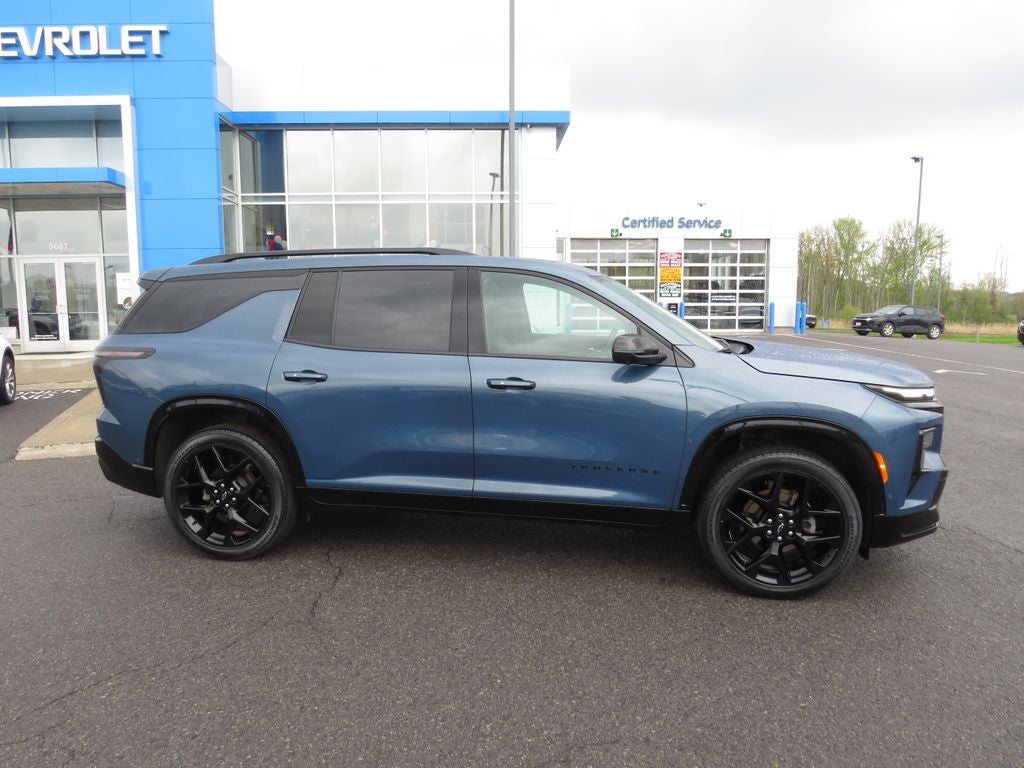 2024 Chevrolet Traverse RS