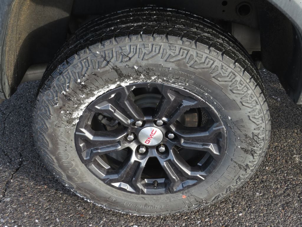 2024 GMC Canyon Elevation