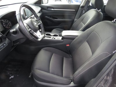 2021 Nissan Altima 2.5 SV