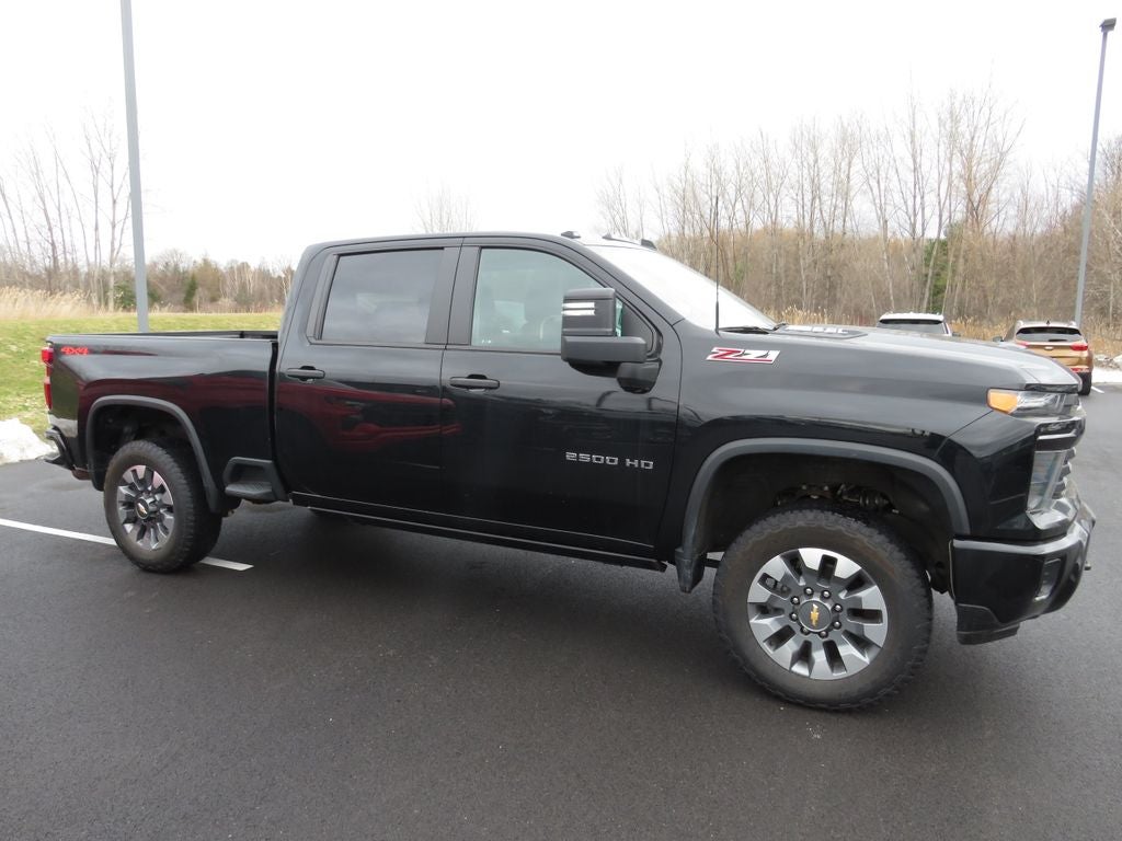 2024 Chevrolet Silverado 2500HD Custom