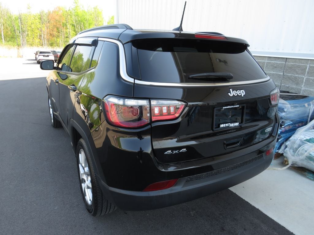 2024 Jeep Compass Latitude Lux