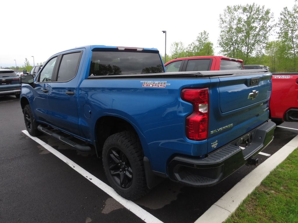 2022 Chevrolet Silverado 1500 Custom Trail Boss
