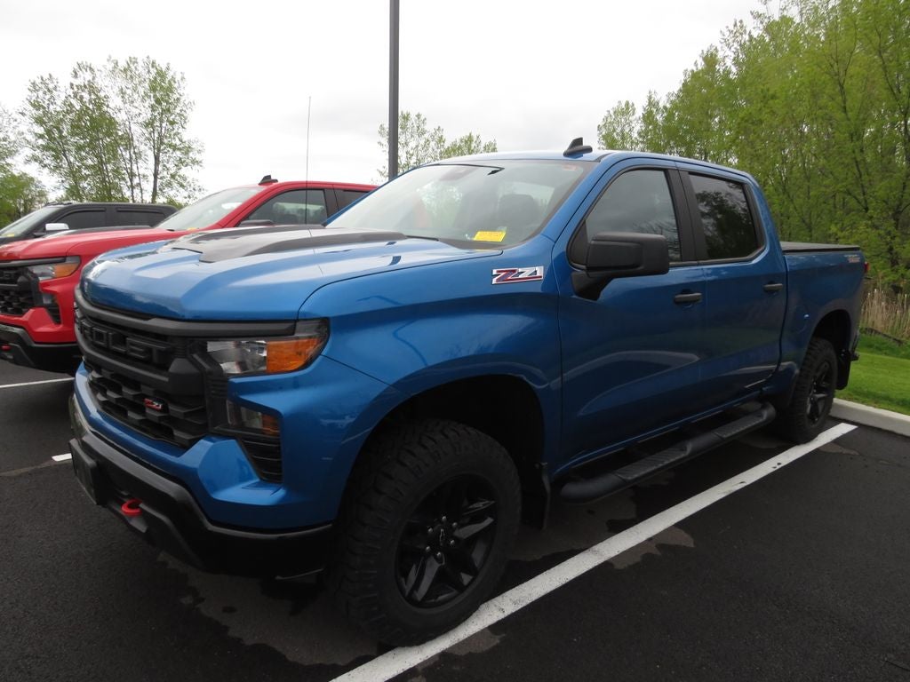 2022 Chevrolet Silverado 1500 Custom Trail Boss