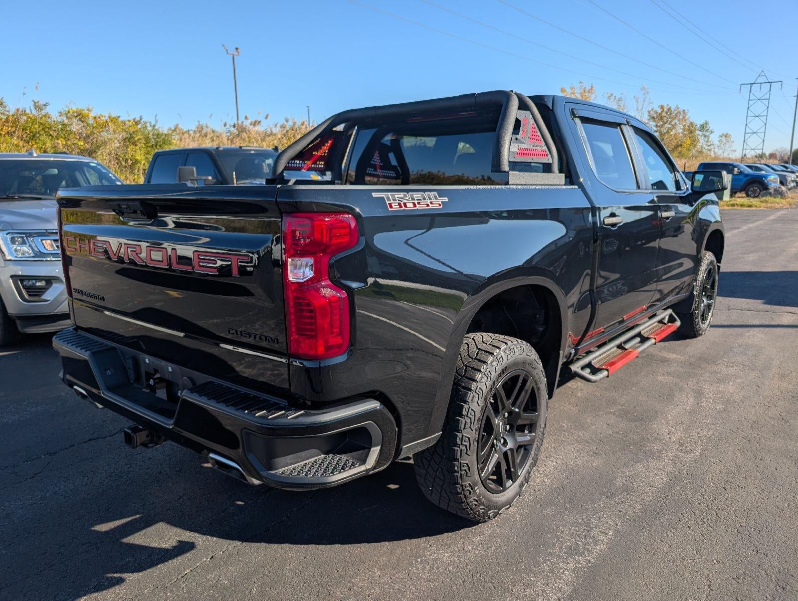 2023 Chevrolet Silverado 1500 Custom Trail Boss