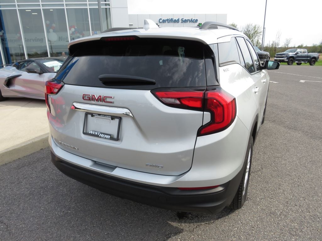2021 GMC Terrain SLE
