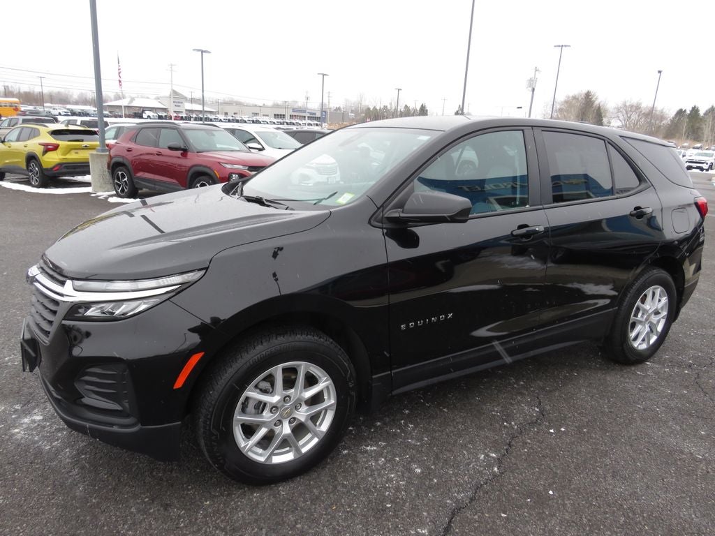 2024 Chevrolet Equinox LS