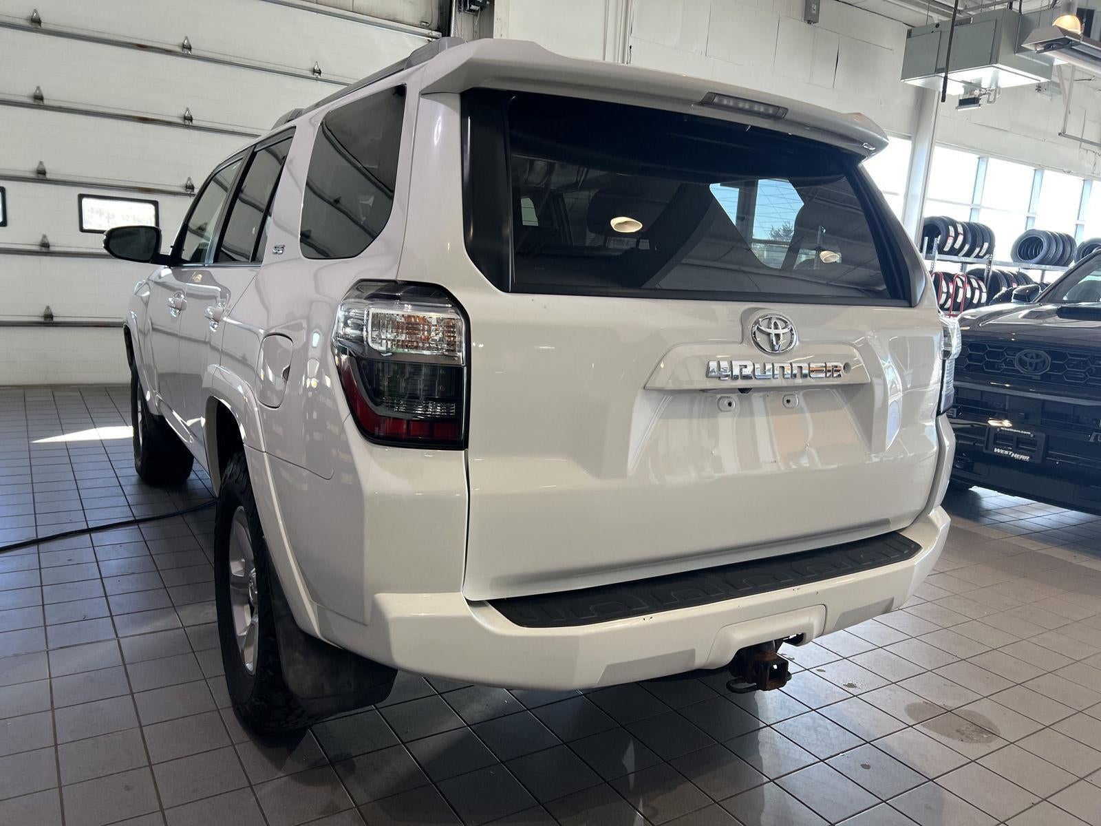 2017 Toyota 4Runner SR5 Premium