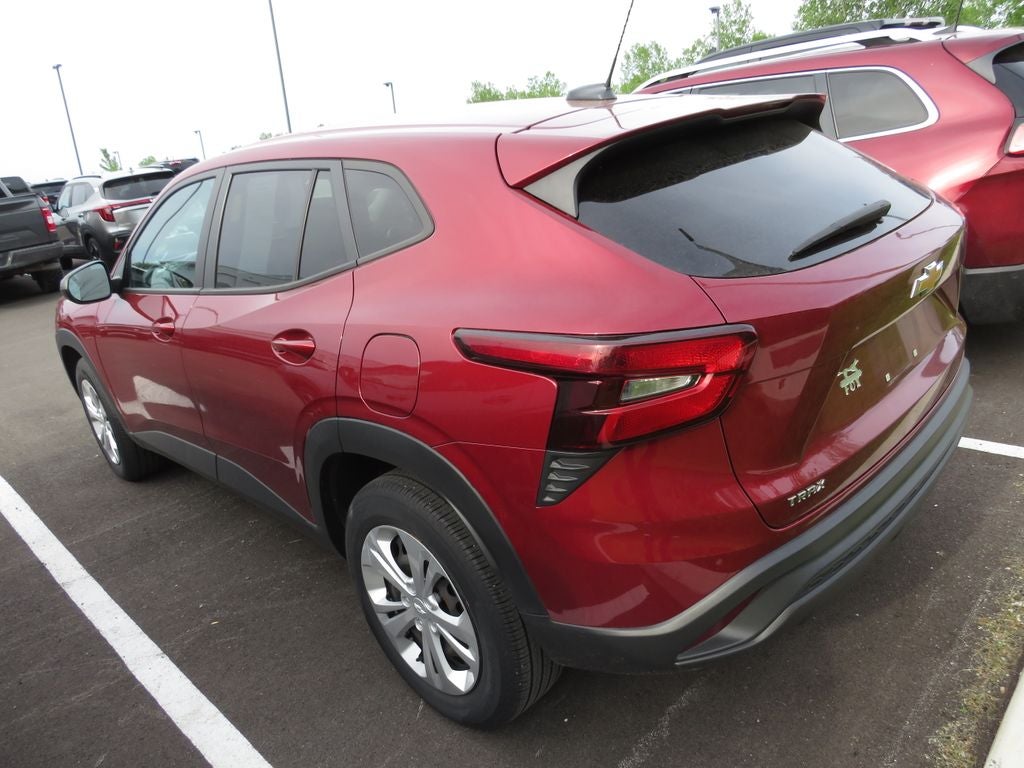2024 Chevrolet Trax LS