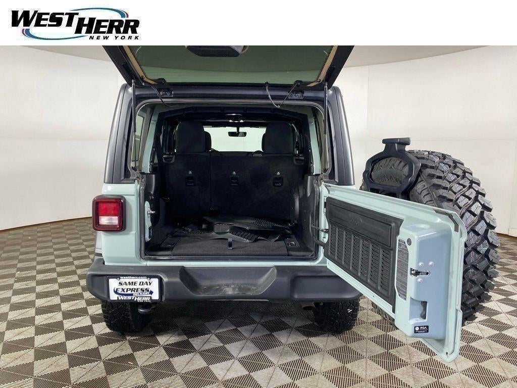 2023 Jeep Wrangler 4-Door Willys 4x4