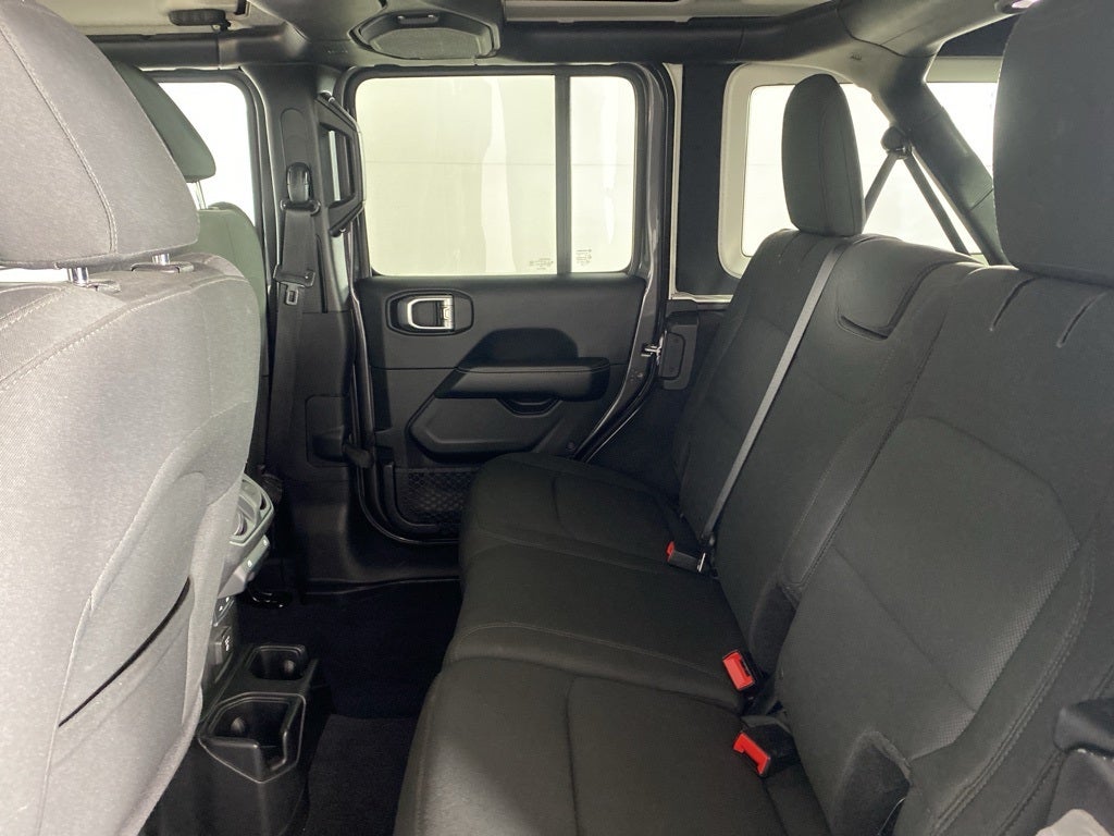 2018 Jeep Wrangler Unlimited Sahara 4x4